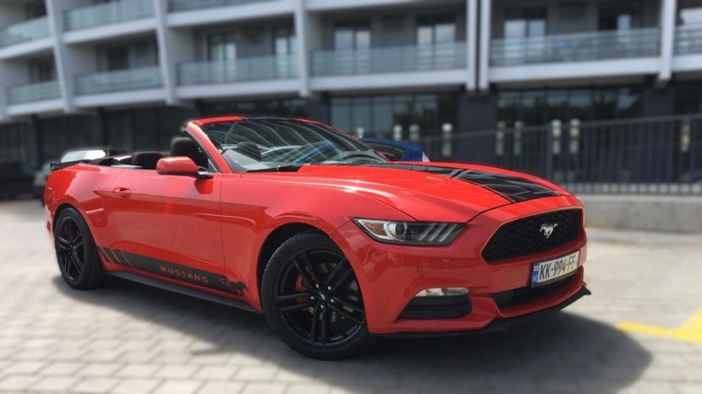 Convertible rental Ford mustang cabrio sports car for rent in Tbilisi kutaisi batumi georgia rentalauto.ge